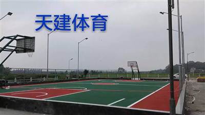 龙胜竹林村篮球场